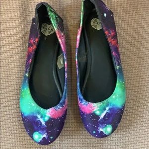 Galaxy print flats